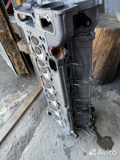 Головка блока целиндров m52b28TU