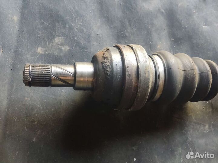 Привод правый Daewoo Nexia n150 8 клап