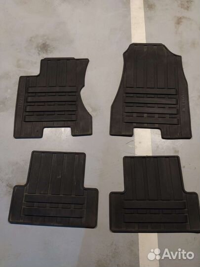 Коврики резиновые оригинальные Ниссан Х-трэил Т-31