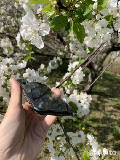 iPhone Xs, 64 ГБ