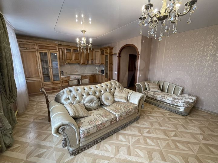 2-к. квартира, 65 м², 15/16 эт.