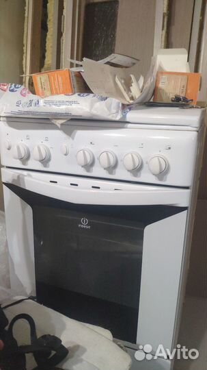 Газовая плита бу Indesit