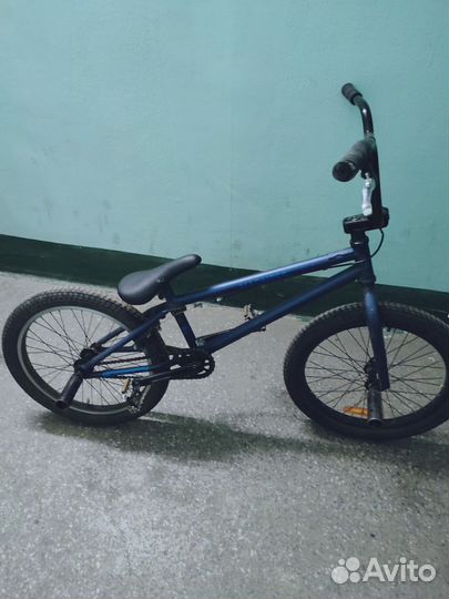 Велосипед трюковой stark madness BMX 4