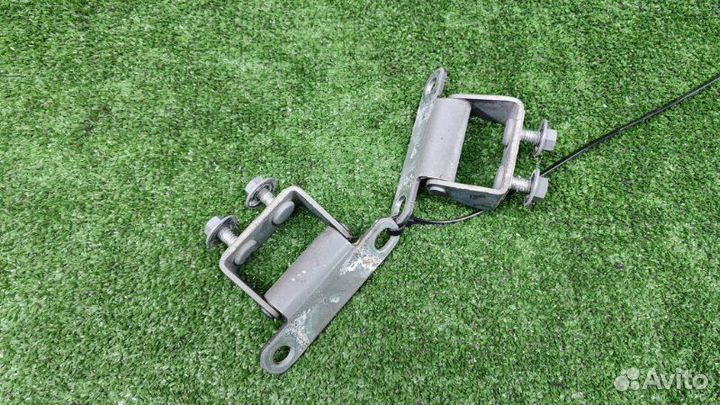 Петля крышки багажника Hyundai Ix35 2.0 G4KD 2012