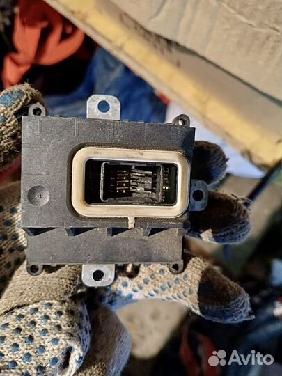 Блок управления ксеноном Volvo s60/80/v70/xc60/70