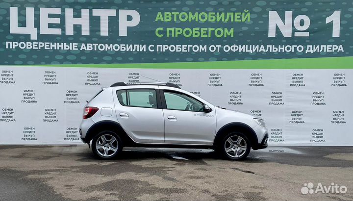 Renault Sandero Stepway 1.6 МТ, 2019, 97 000 км
