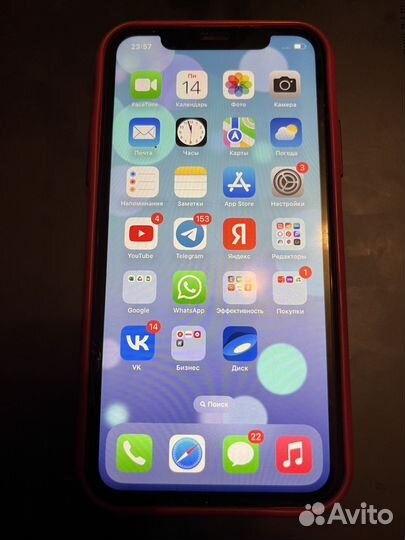 Телефон iPhone 11