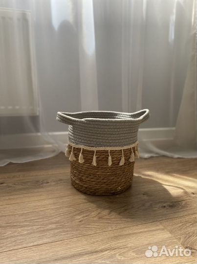 Корзина интерьерная