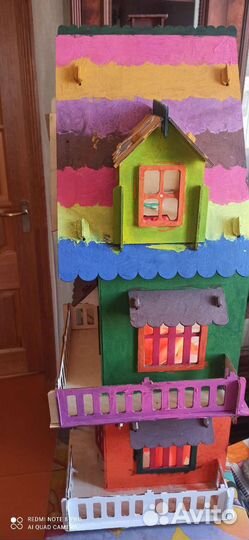 Кукольный замок с мебелью