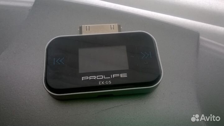 iPhone 4 и iPad (Fm трансмиттер Prolife ex-05)