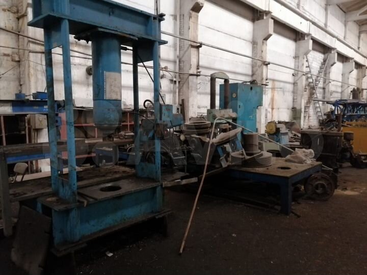 Производственный цех, 1800 м²