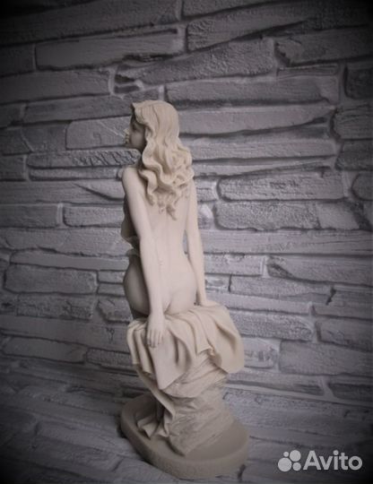 Статуэтка Девушка красивая фигурка из камня 32см
