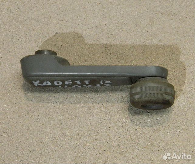 Ручка стеклоподъемника Kadett E