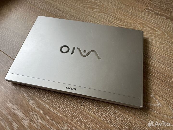 Sony vaio i5, 6gb, 750gb, SVS13122CXS