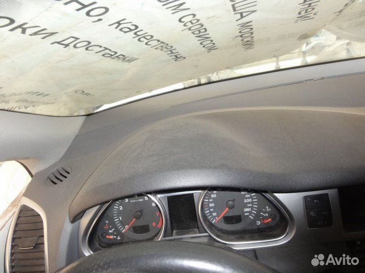 Торпедо Audi Q7 4L 4.2 BAR 2008