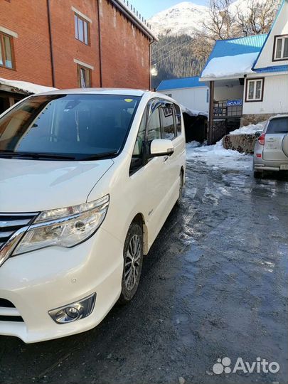 Nissan Serena 2.0 CVT, 2016, 94 000 км