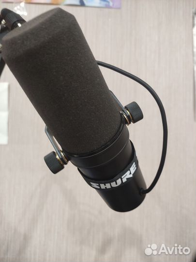 Студийный микрофон Shure SM7B
