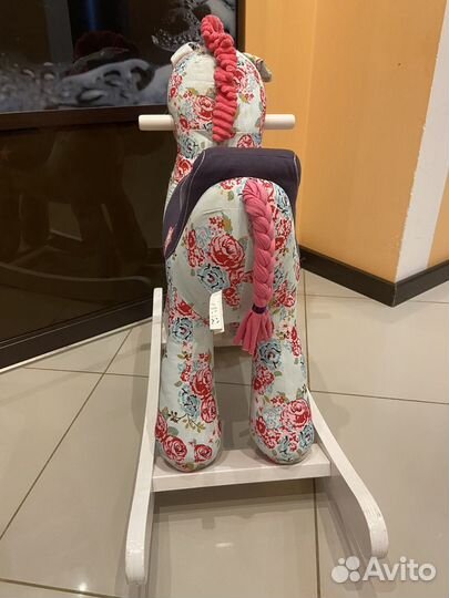 Качалка лошадь