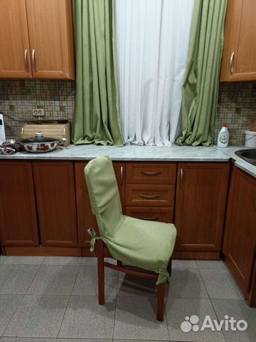 Кухонный стол 120 х 70 и 4 стулья бу