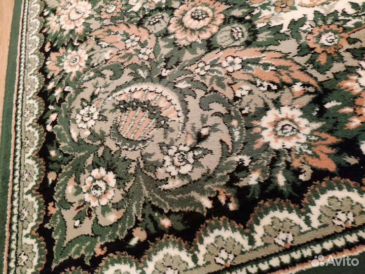 Ковер шерстяной ручной работы