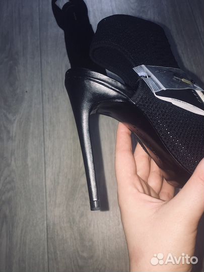 Ботильоны открытые zara