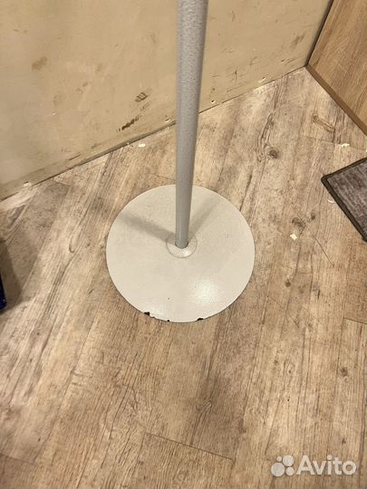 Вешалка напольная стальная