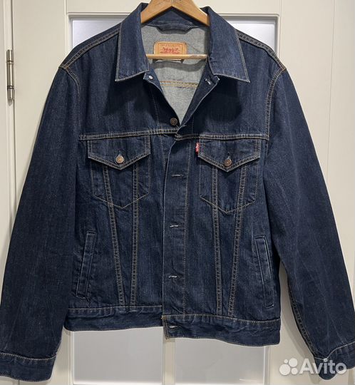 Джинсовая куртка levis