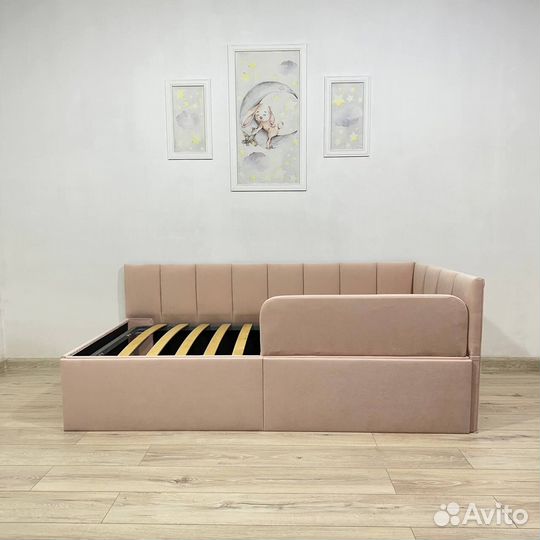 Кровать подростковая