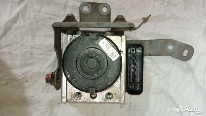 Блок абс Mitsubishi Lancer 10