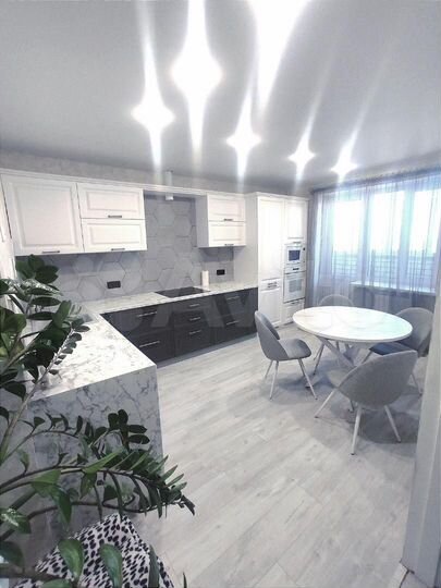 2-к. квартира, 75 м², 15/16 эт.