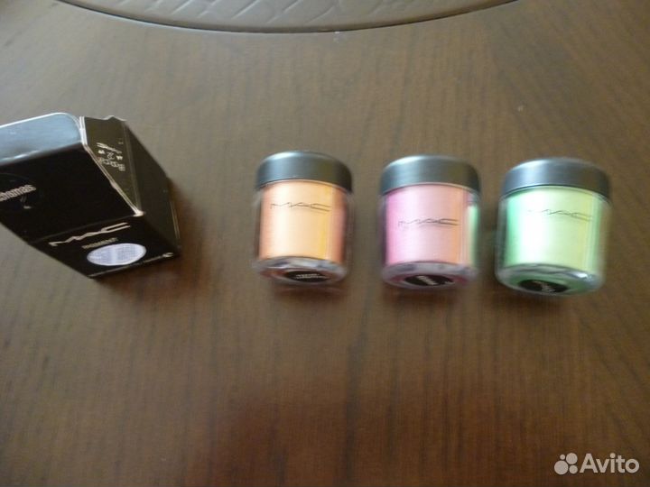 Продам новые тени MAC (США)