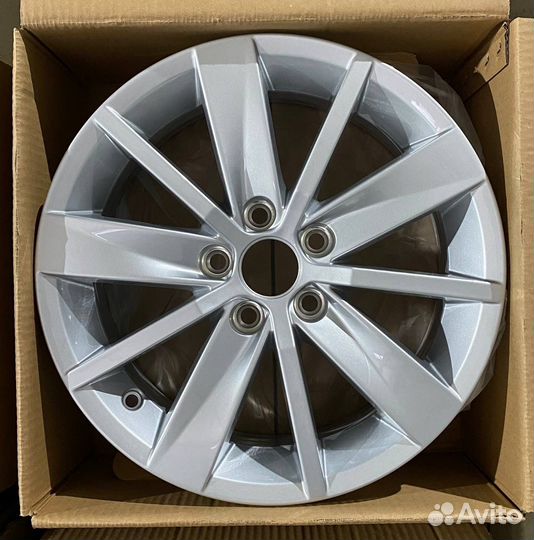 R15 диски оригинал 5X100 Polo Rapid Fabia Praktik