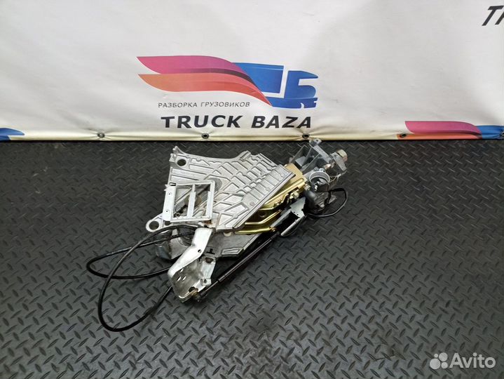 81461136113 Колонка рулевая Man TGA