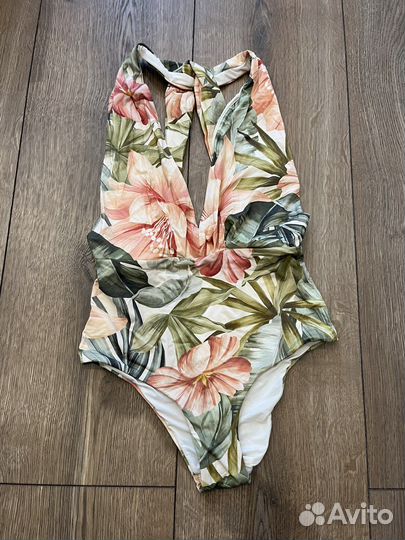 Купальник слитный женский