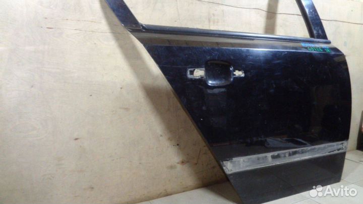 Дверь задняя правая Opel Astra H