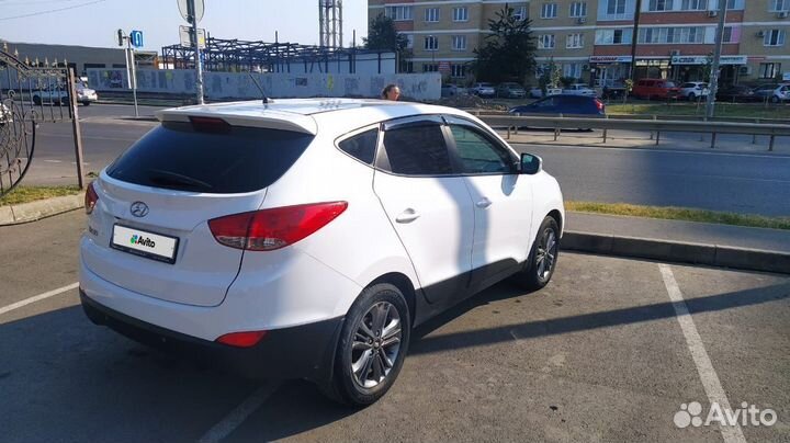 Hyundai ix35 2 AT, 2013, 61 100 км