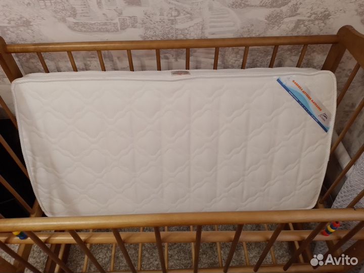 Кроватка и матрас