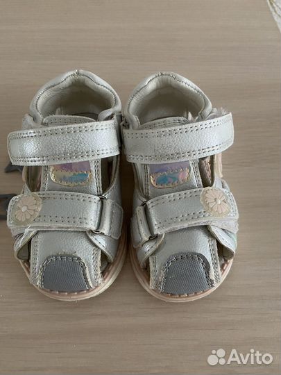Обувь для девочки