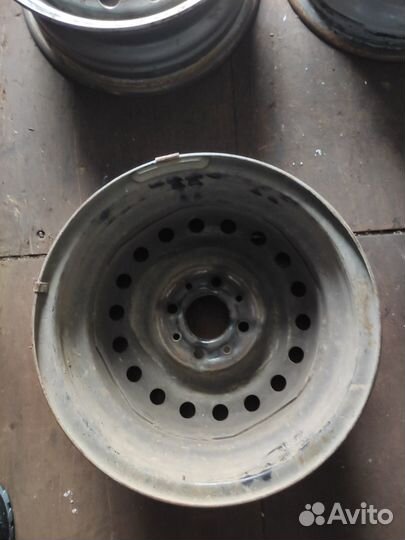 Колесный диск на ваз R 13 (один)