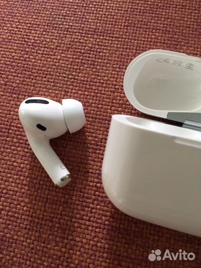 Apple airpods pro