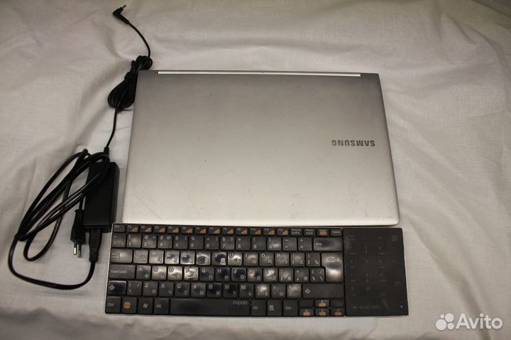 Ноутбук Samsung np900x4d