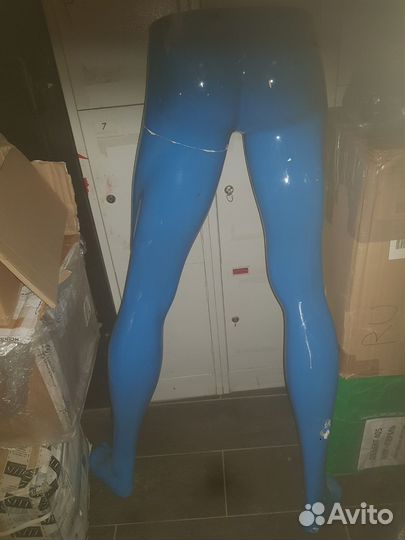 Манекен мужской ноги