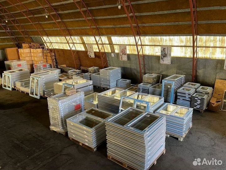 Окна рехау новые