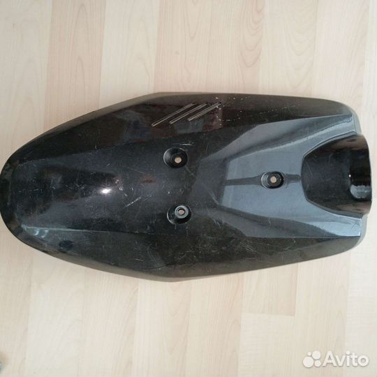Боковой пластик Honda Dio