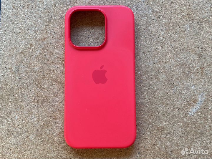 Чехол на iPhone 14 pro