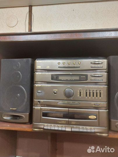 Музыкальный центр