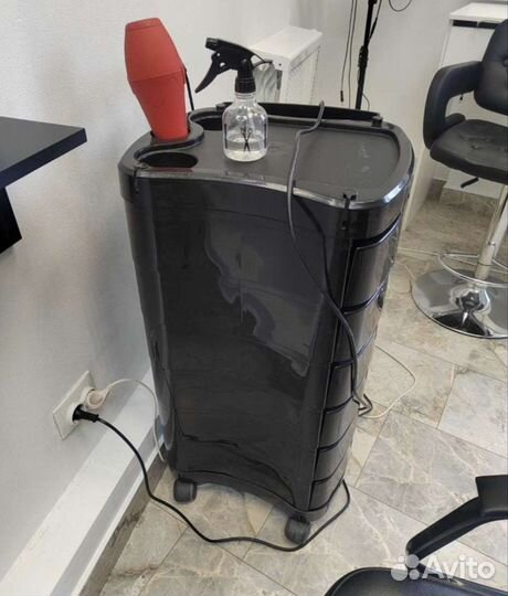 Тележка парикмахерская бу