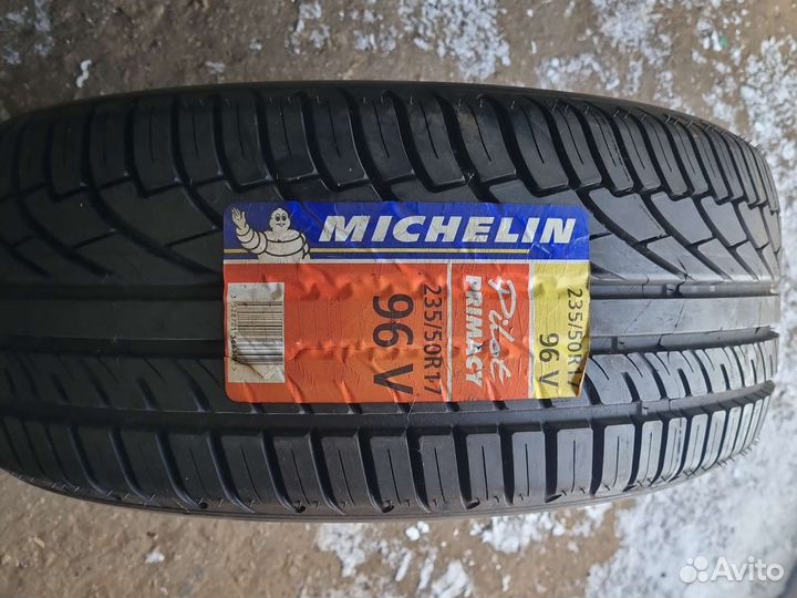 Michelin Pilot Primacy 235/50 R17 96V