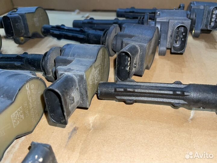 Катушка зажигания Мерседес 272 273 мотор