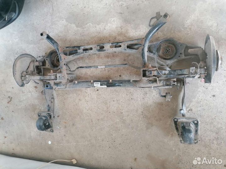 Балка задняя Фольксваген Гольф 6